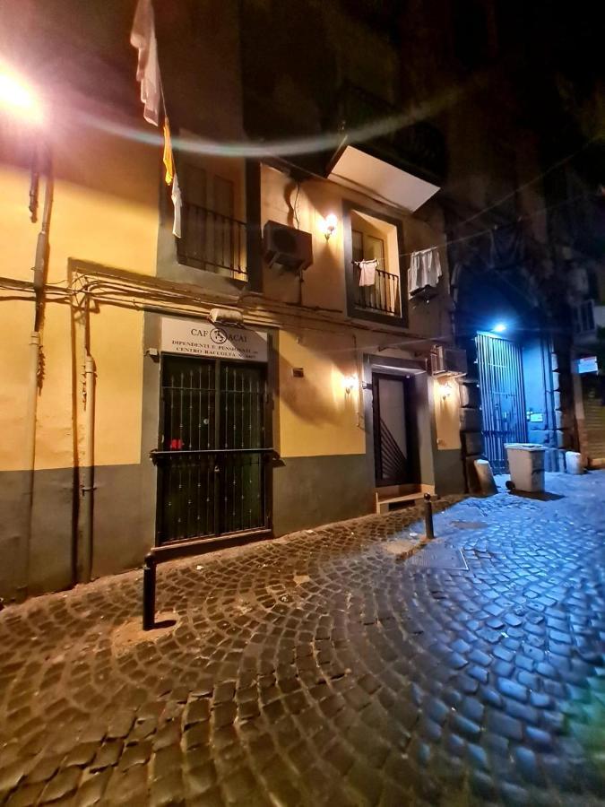 Amore Napoletano Nápoles Exterior foto